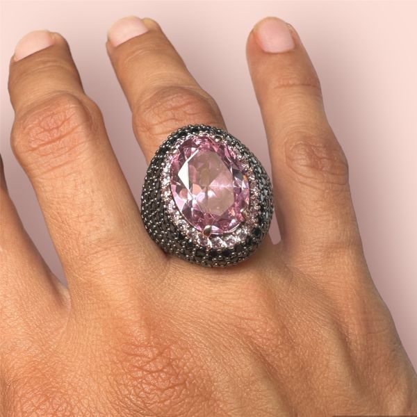 Anello in Argento925 Rosato con zirconi rosa e pavé di zirconi neri