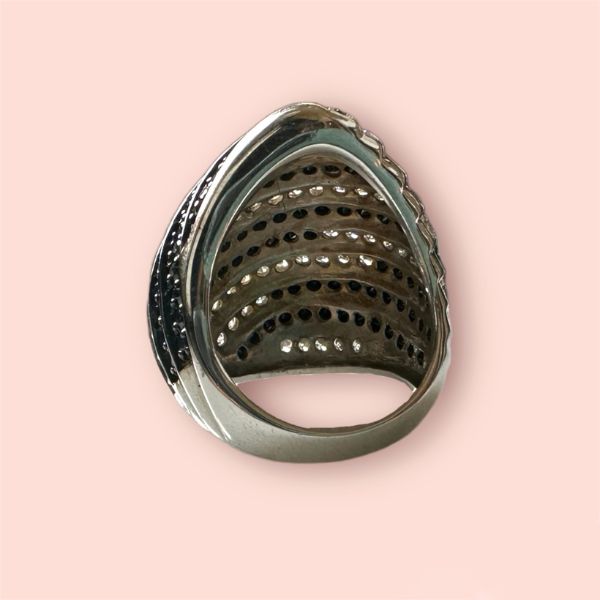 Anello Argento925 Goccia Con Zirconi Bianchi E Neri